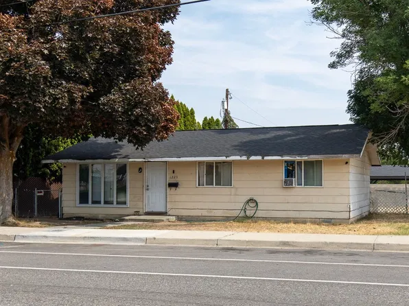 1223 Methow Street, Wenatchee, WA 98801