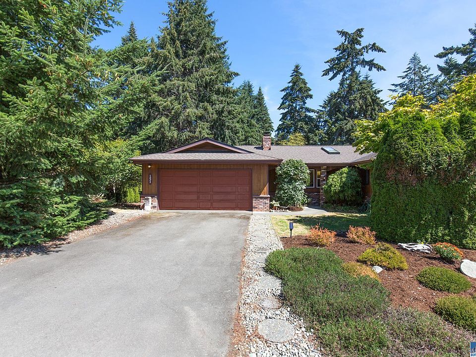 1st image of 151 Sunland Dr