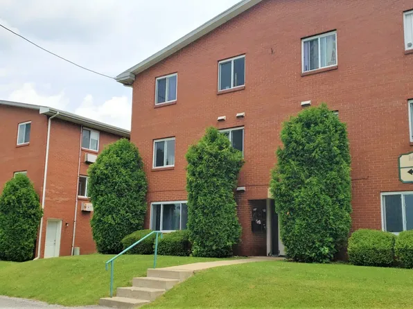 513 N Center St #513, Grove City, PA 16127