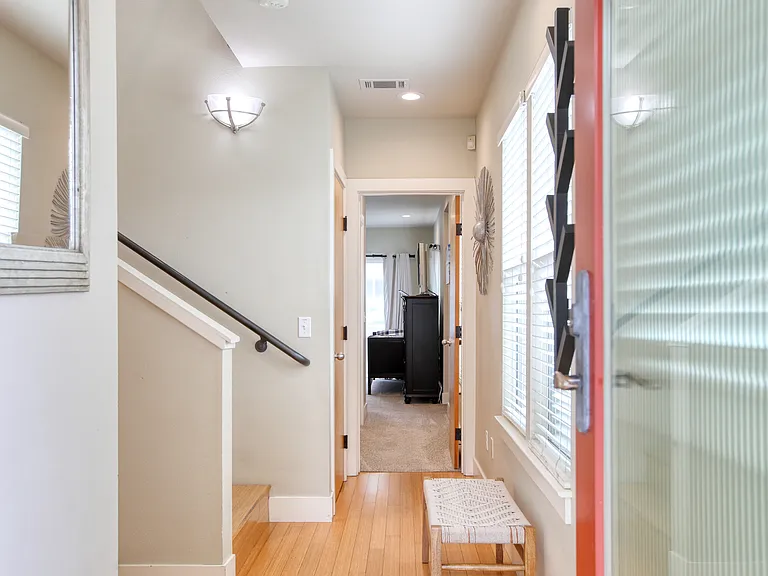 215 San Miguel St — Photo 10