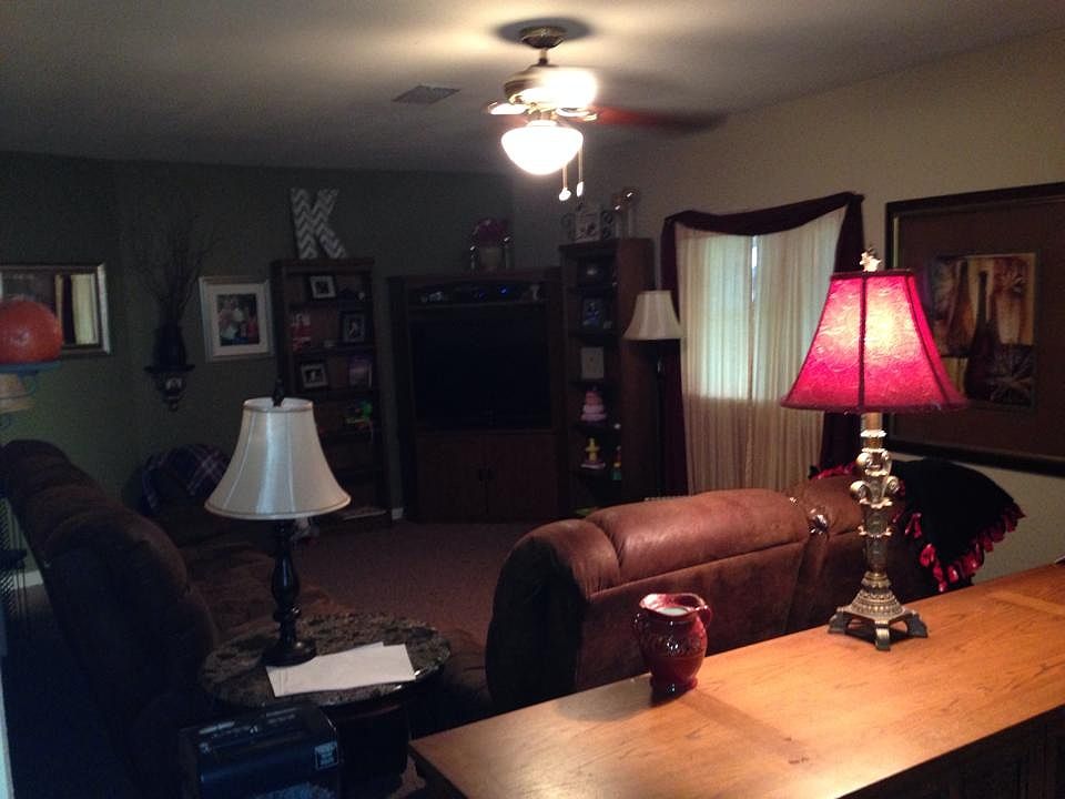 1st image of 1704 Carder Ave