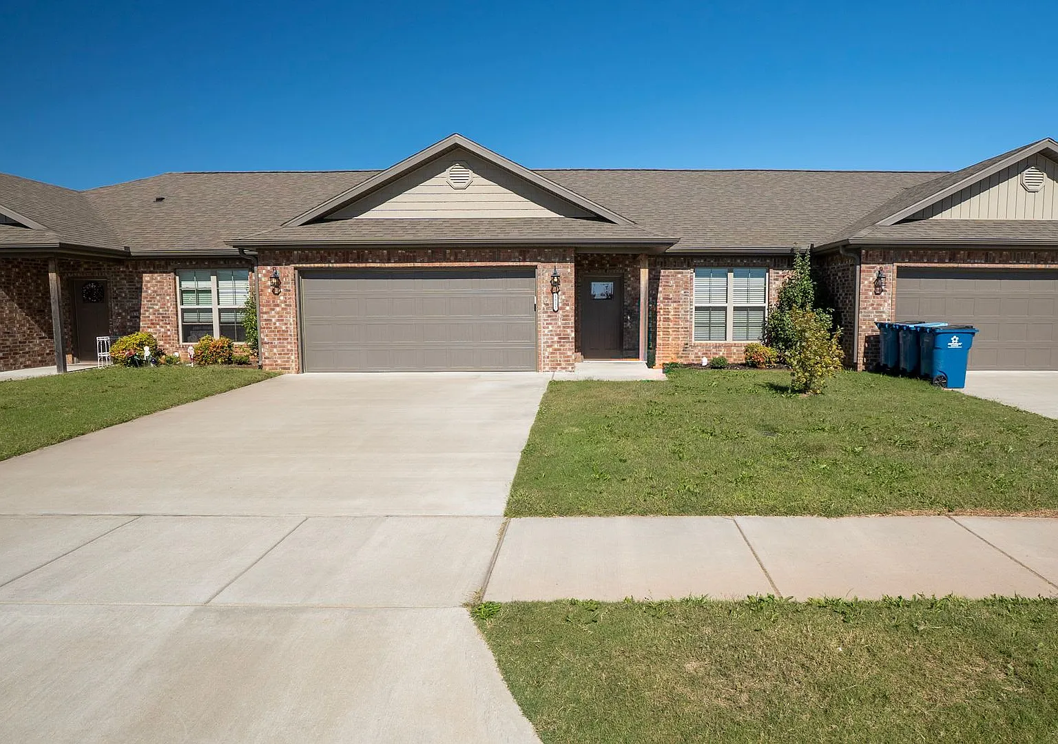 3 bed/2 bath Home in Pea Ridge — Photo 1
