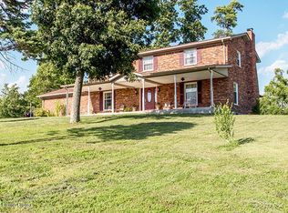 820 Blair Rd, Brandenburg, KY 40108