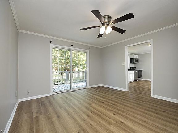 4th image of 2490 Freshwater Rd