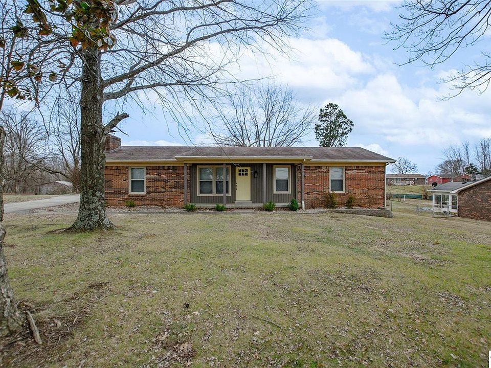 1st image of 4015 Bardstown Rd