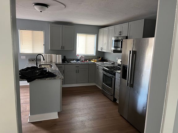 3rd image of 75 Wilson St #1