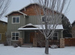 21336 Oakview Dr, Bend, OR 97701