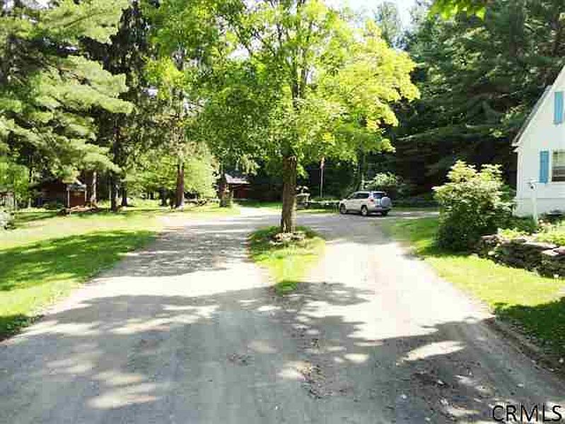 4th image of 50 CHERRY Lane