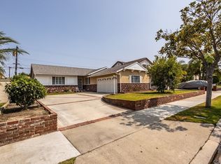 1851 W Random Dr, Anaheim, CA 92804