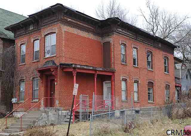 2nd image of 47 Union St