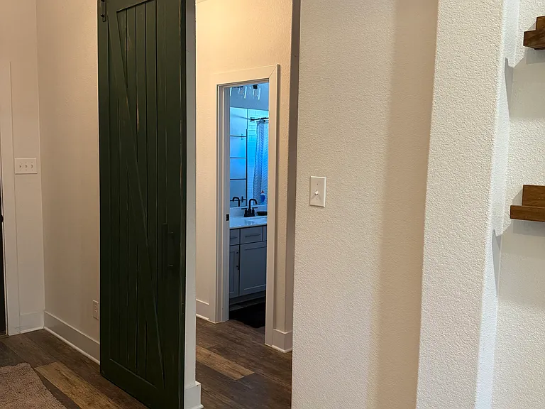 111 Brookside St — Photo 10