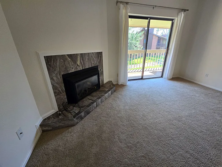 595 Manhattan Dr #203 — Photo 7