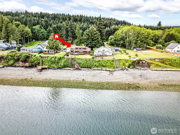 833 S Point Road, Port Ludlow, WA 98365
