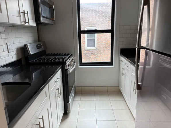 (undisclosed Address), Yonkers, NY 10704