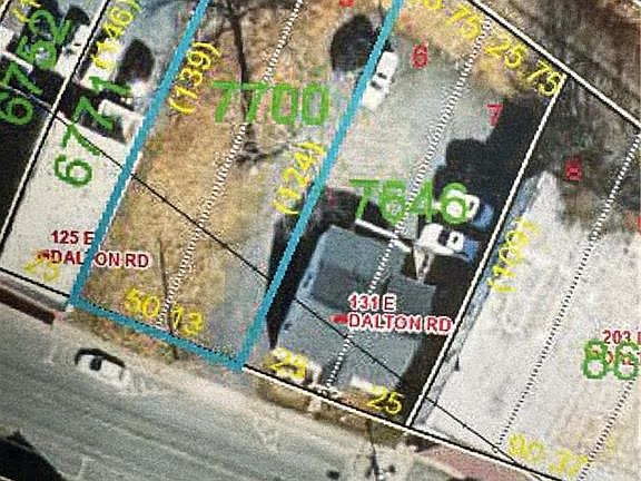 3rd image of 127 E Dalton Rd