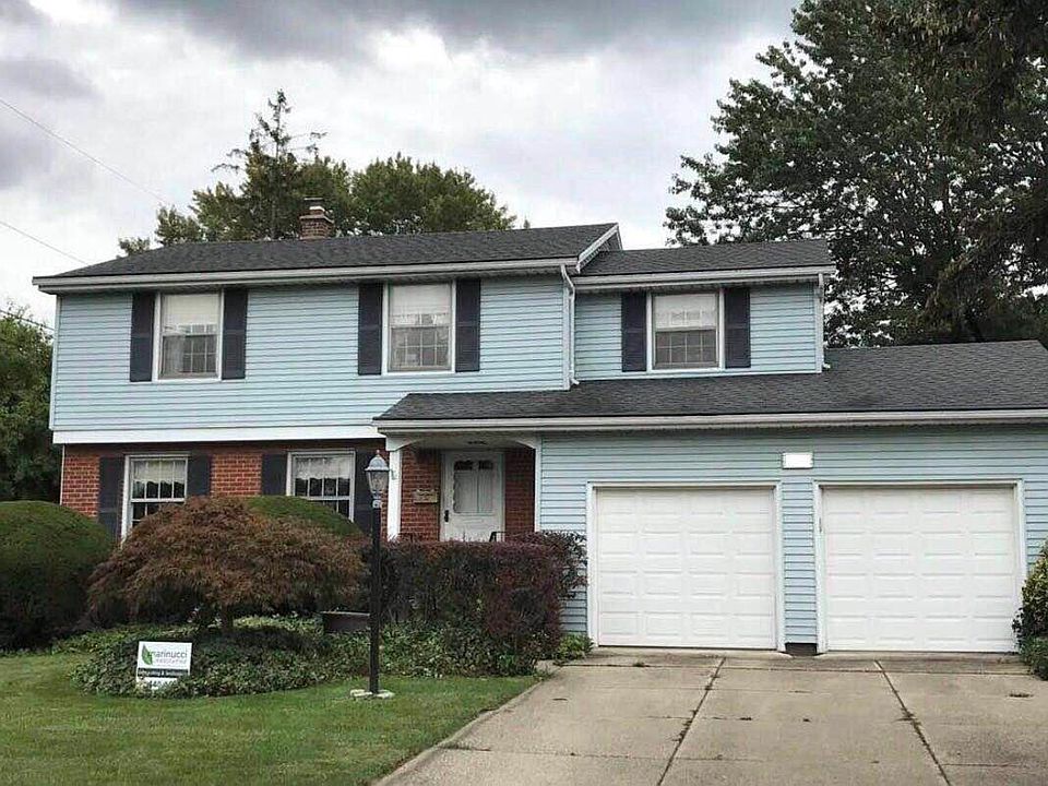 1st image of 59 Sudbury Ln