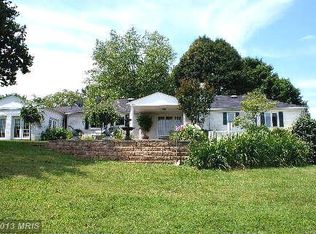 1285 Rokeby Rd, Upperville, VA 20184