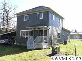 2nd image of 114 Craig St