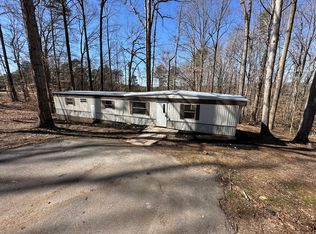 109 Plain Ln, Central, SC 29630