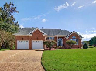 109 Winterview Dr, Suffolk, VA 23434