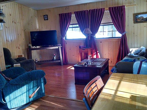 3rd image of 1389 Passaconaway Rd