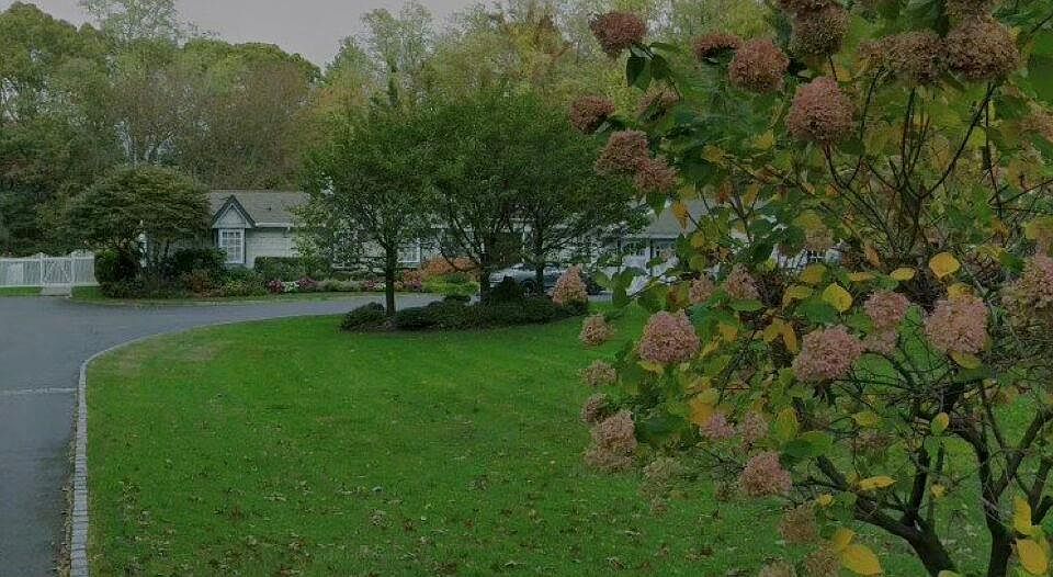 2nd image of 14 Horse Hill Road