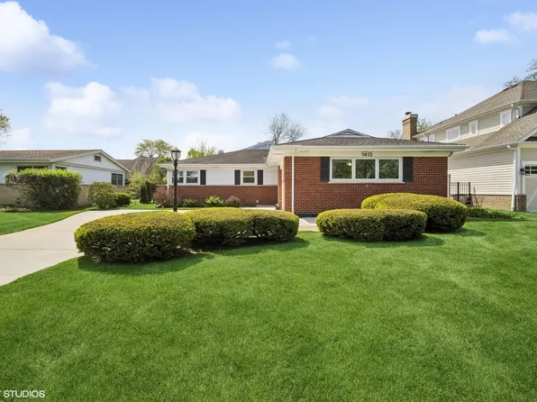 1413 London Ln, Glenview, IL 60025