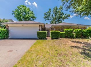 3400 Vine Rdg, Bedford, TX 76021