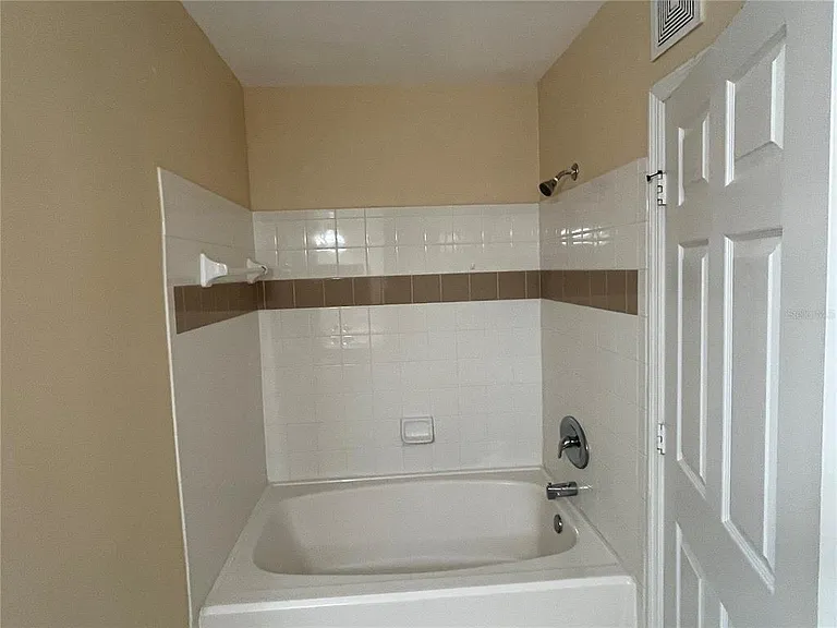 1195 Villagio Cir #102 — Photo 11