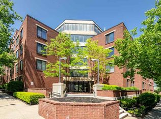 85 Brainerd Rd APT 302, Allston, MA 02134