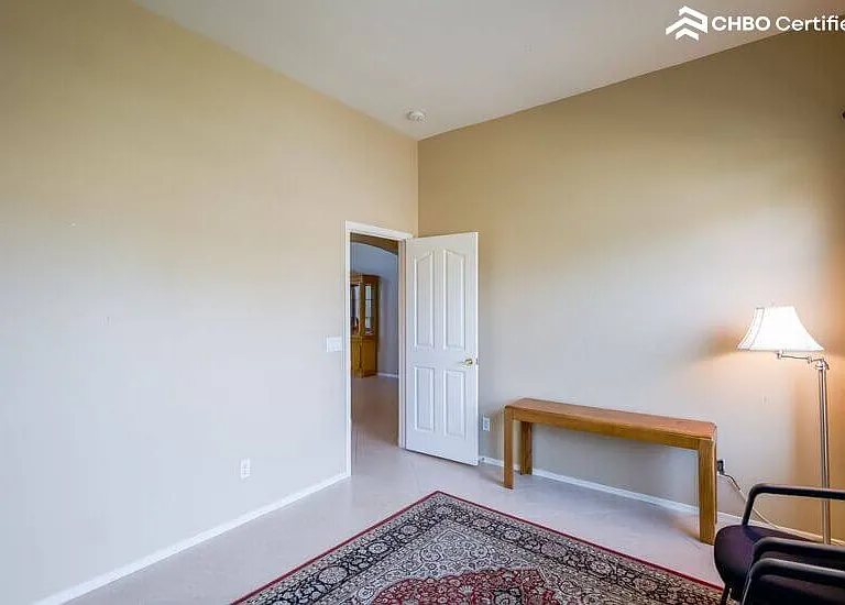 8607 W Brown St — Photo 9
