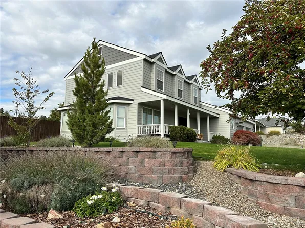 434 Hillcrest Circle Drive, Omak, WA 98841