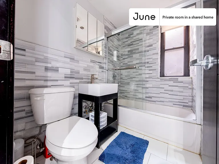 320 Manhattan Ave #A — Photo 8