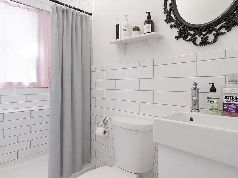 33 Thorne St #4 — Photo 10