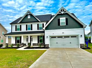 471 Bedford Dr, Raeford, NC 28376