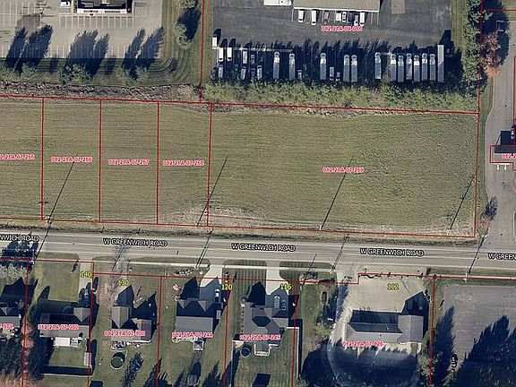 2nd image of 123 Greenwich Rd