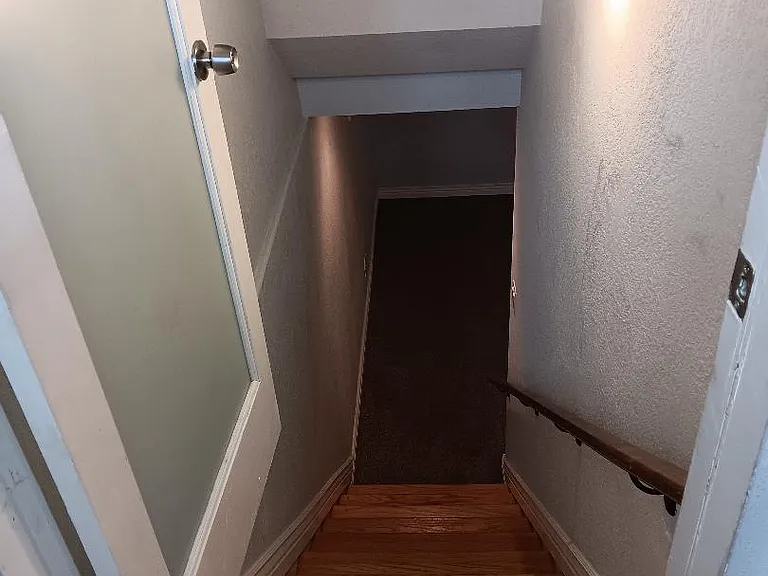 2390 E Vassar Ave — Photo 14