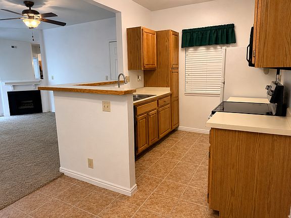 3rd image of 650 S Main St APT 6206