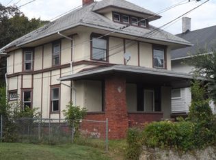 613 Bruce St, Rockford, IL 61103