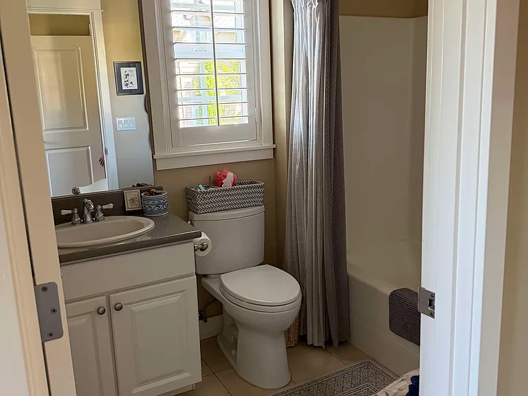 10240 NW Edgewood Dr — Photo 15