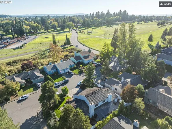 19665 NW Pondosa Ct, Portland, OR 97229