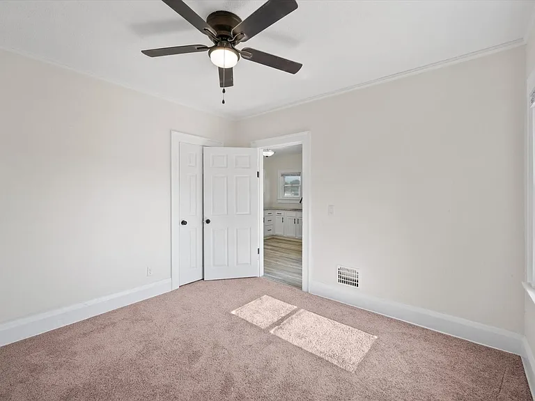 316 Morrison Dr #UPPER — Photo 16