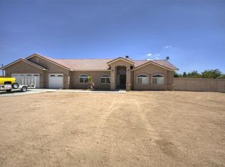 16951 Danbury Ave, Hesperia, CA 92345