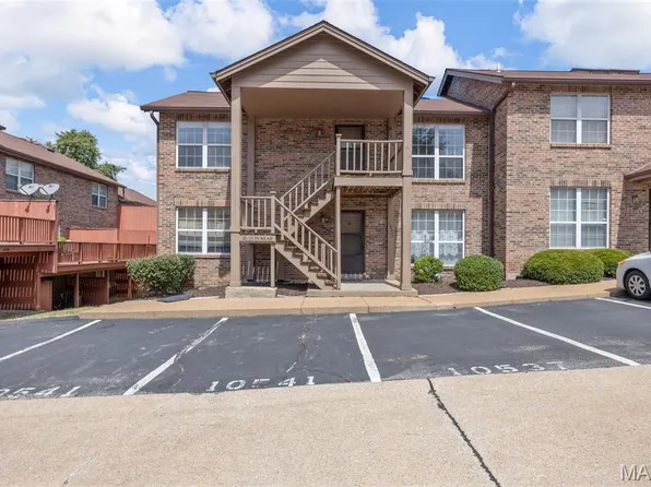 10541 Roseton Ct, Saint Louis, MO 63114