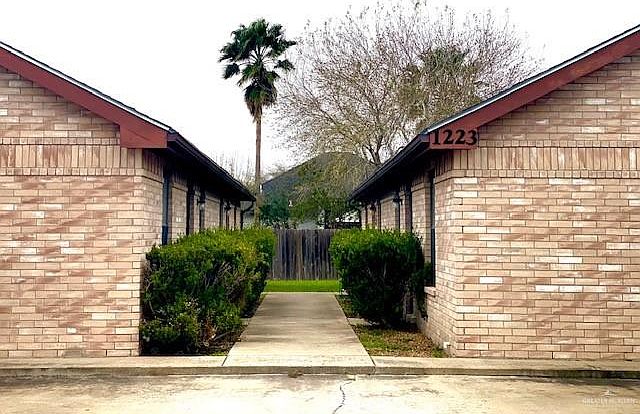 1st image of 1223 W Carmen Ave APT 3