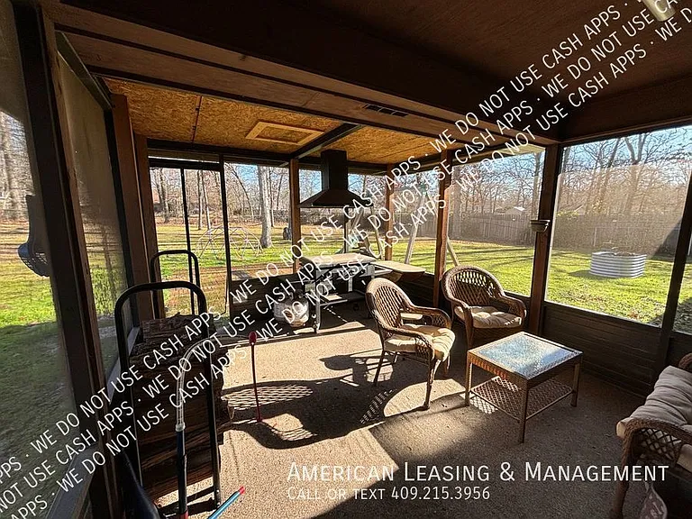 225 Ridgewood St — Photo 7