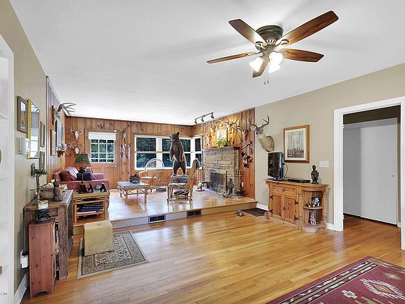 5th image of 4960 Bridgewater Cir