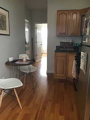 Rented by Grand & Co. | media 11