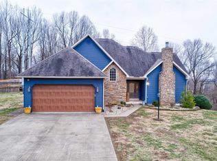 9040 Steward Rd, Tell City, IN 47586