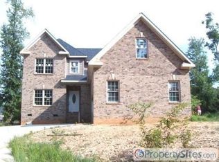 180 Mountain Crest Dr, Greenville, SC 29687